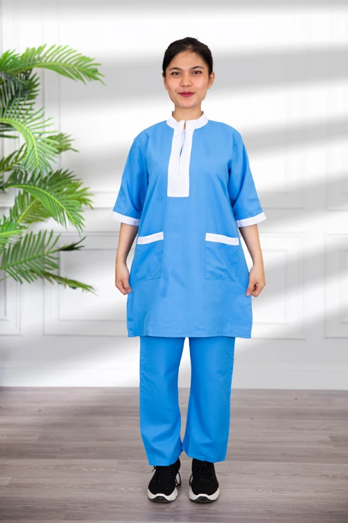 زي عاملة منزلية ثلاث قطع متعدد الألوان قميص طويل بجيوب و سحاب قصير من الأمام مع مريلة بجيب عملي و رباط على الجانبين