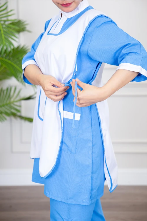 زي عاملة منزلية ثلاث قطع متعدد الألوان قميص طويل بجيوب و سحاب قصير من الأمام مع مريلة بجيب عملي و رباط على الجانبين