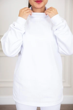 بيجاما نسائية شتوية قطعتين لون أبيض سادة بياقة عالية و بأكمام و بنطلون طويل