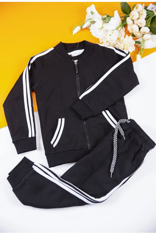 طقم رياضي بناتي مدارس 3 قطع لون كحلي تيشيرت أبيض داخلي و جاكيت ذو أكمام طويلة بسحاب و جيوب من الأمام و ببنطلون برباط و زم من الخصر
