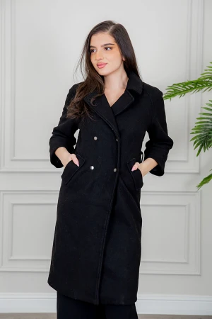 جاكيت نسائي شتوي لون أسود ياقة كبيرة بأزرار وجيوب من الأمام 