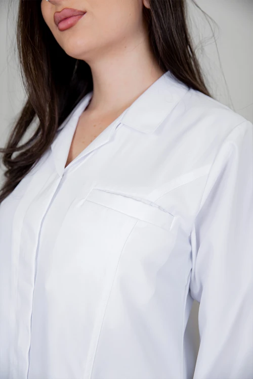 بالطو طبي لاب كوت أبيض قصير بجيوب و أزرار أمامية