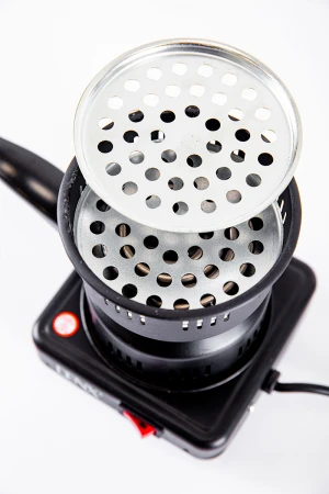 مشعل فحم كهربائي لون أسود