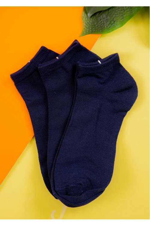 جوارب رجالية قصيرة لون كحلي عدد 3 قطع بكتابات من الأسفل