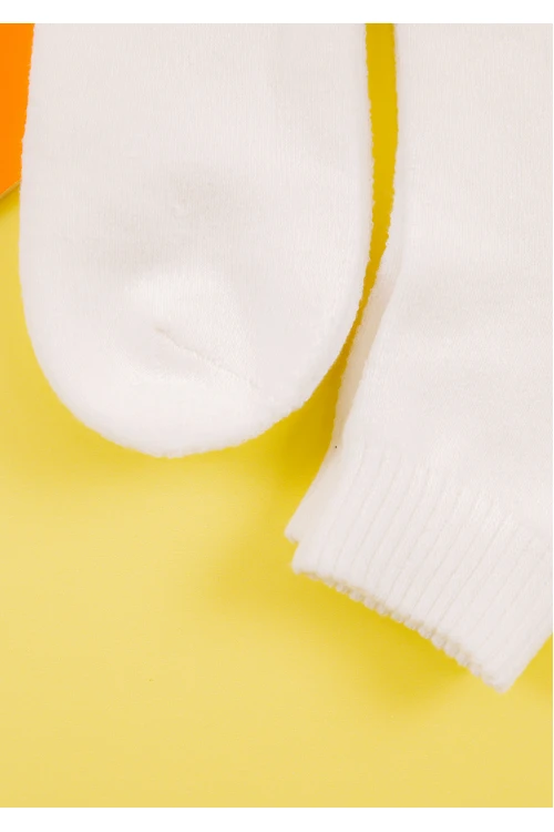 جوارب رجالية وسط لون أبيض سادة عدد 3 قطع