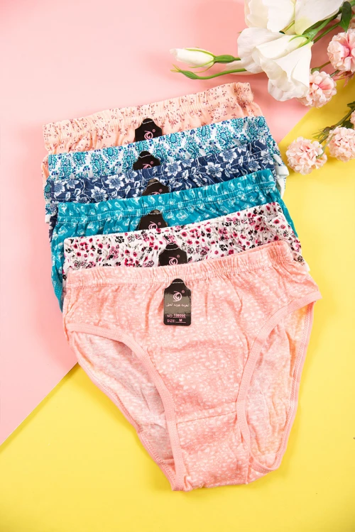 طقم سراويل داخلية نسائي مزينة بطبعات و بخصر مطاطي  6 قطع
