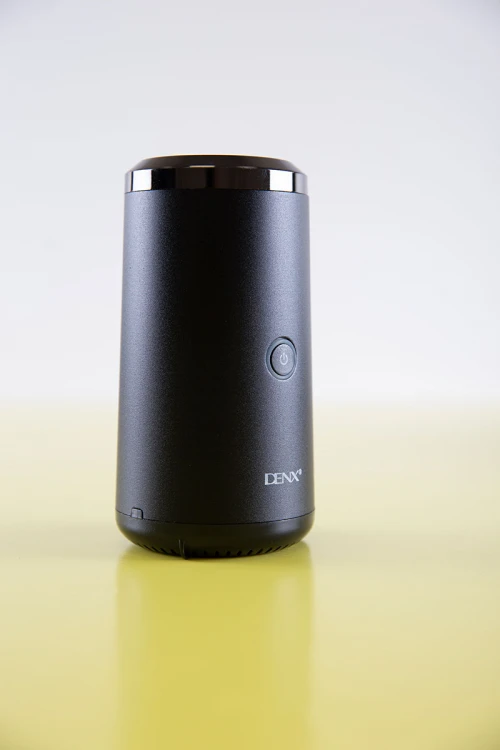 مبخرة كهربائية متنقلة لون أسود