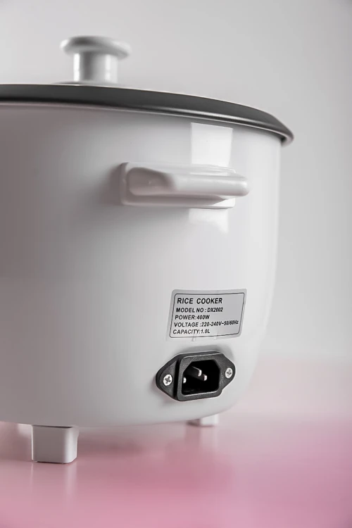 قدر طبخ كهربائي لون أبيض للطبخ التقليدي أو البخار