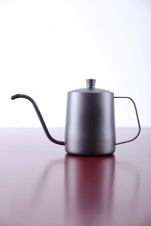 شنطة قهوة 12 قطعة لون أسود