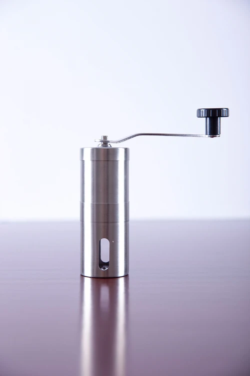 شنطة قهوة 12 قطعة لون أسود