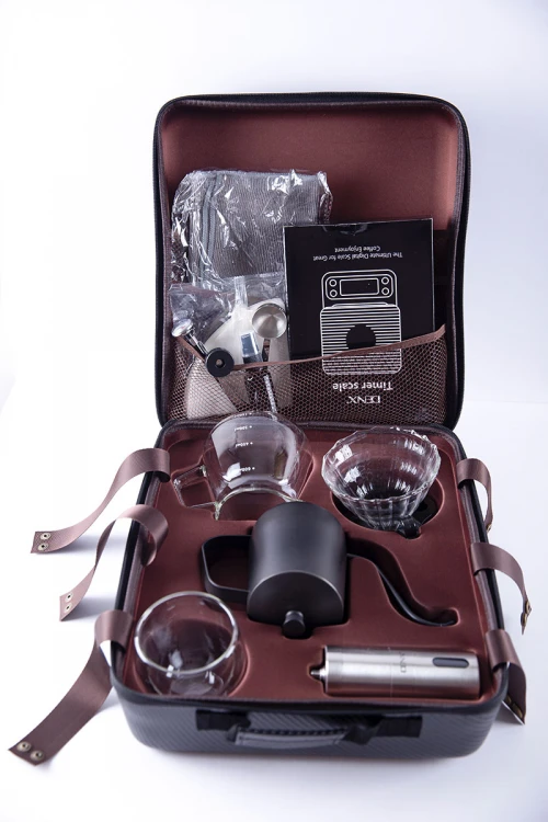 شنطة قهوة 12 قطعة لون أسود