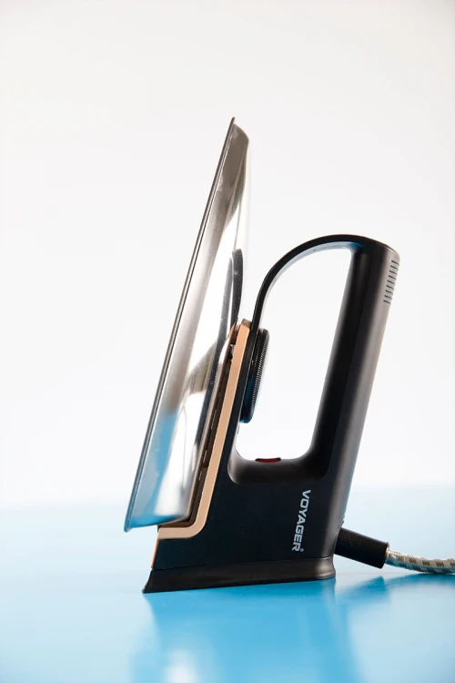 مكواة ملابس كهربائية جافة