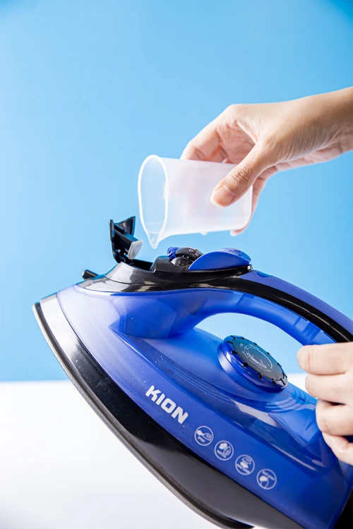 مكواة بخار كهربائية 2200 واط لون أسود و أزرق