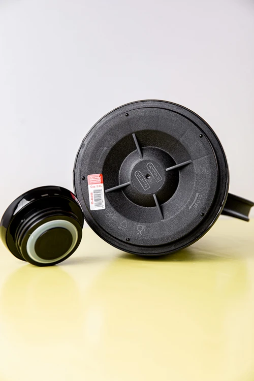 ترمس قهوة أو شاي لون أسود مموج حافظ للحرارة بسعة 2 لتر