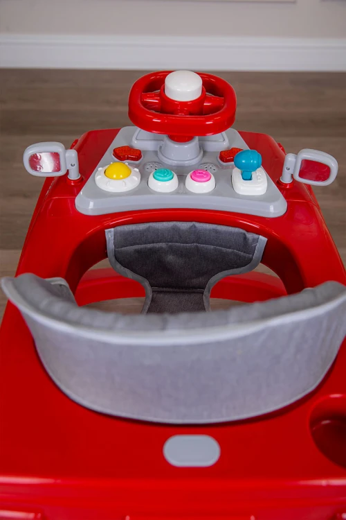 مشاية أطفال متعددة الألوان على شكل سيارة قابلة للطي و مضادة للإنزلاق مع لوح ألعاب