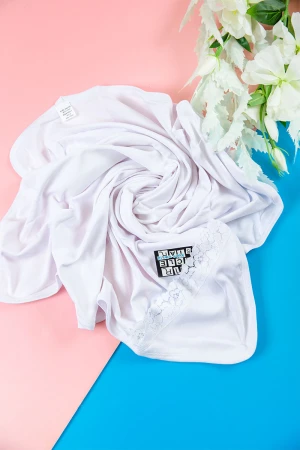 كوفلة أطفال لون أبيض 