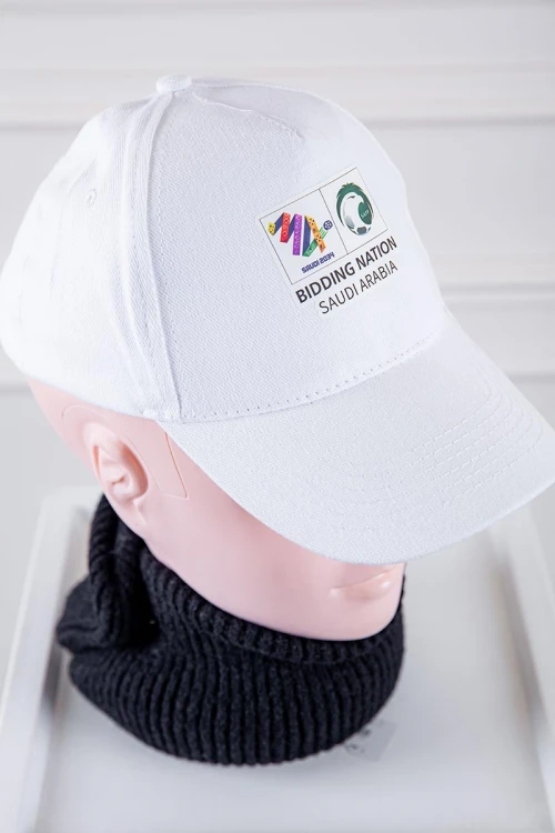 كاب كأس العالم 2034 لون أبيض