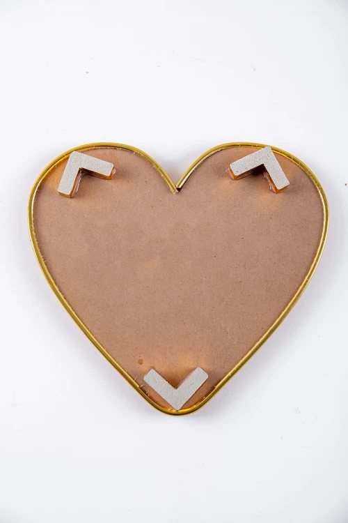 صحن تقديم خشبي على شكل قلب