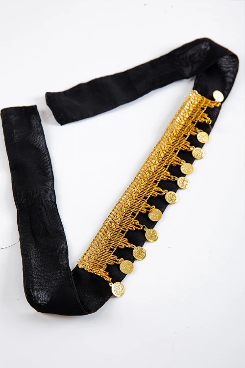 ربطة رأس تراثية لون أسود مزينة بجنيهات ذهبية