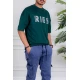 تيشيرت رجالي لون أخضر غامق بكتابات من الأمام
