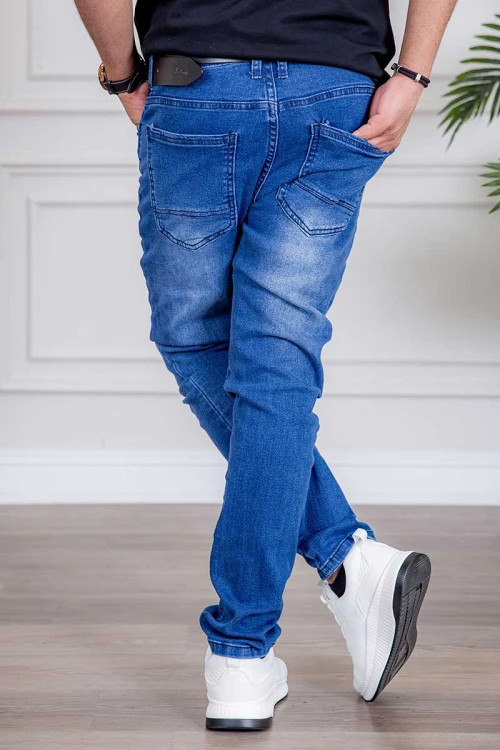 بنطلون رجالي جينز لون أزرق بجيوب من الجانبين و الخلف