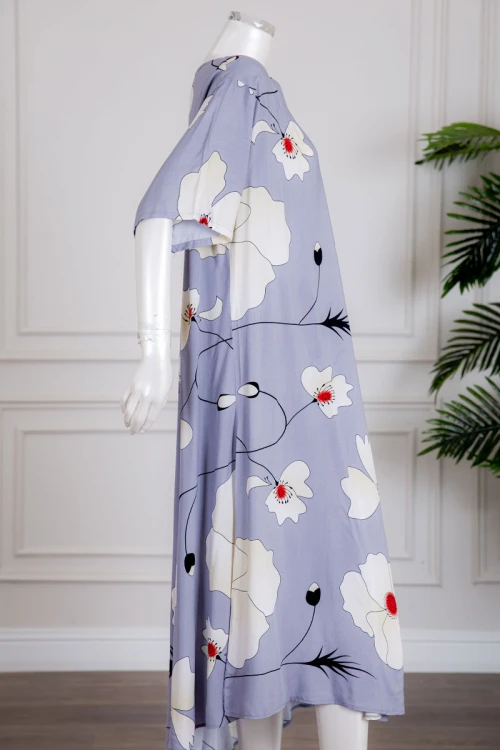 قميص نسائي متعدد الألوان مزين بطبعات من الورود بياقة سبعة و أكمام قصيرة