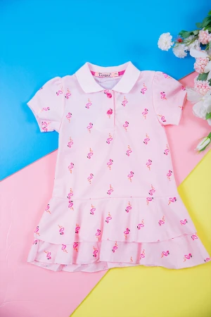 فستان بناتي متعدد الاوان بأكمام قصيرة و ياقة عالية  بسحاب مخفي من الخلف 