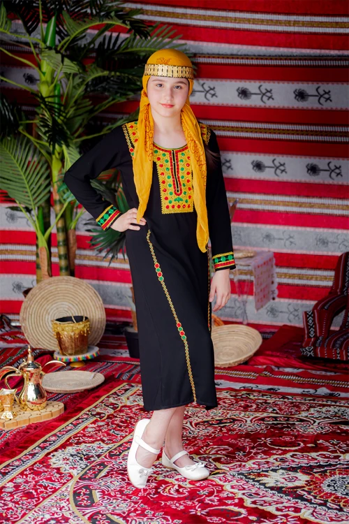 جلابية بناتي عسيري لون أسود بتطريز تراثي ملون