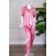 بيجاما نسائية ساتان قطعتين لون وردي بلوزة بياقة مطوية و جيب و أزرار من الأمام ذو أكمام قصيرة مع بنطلون طويل