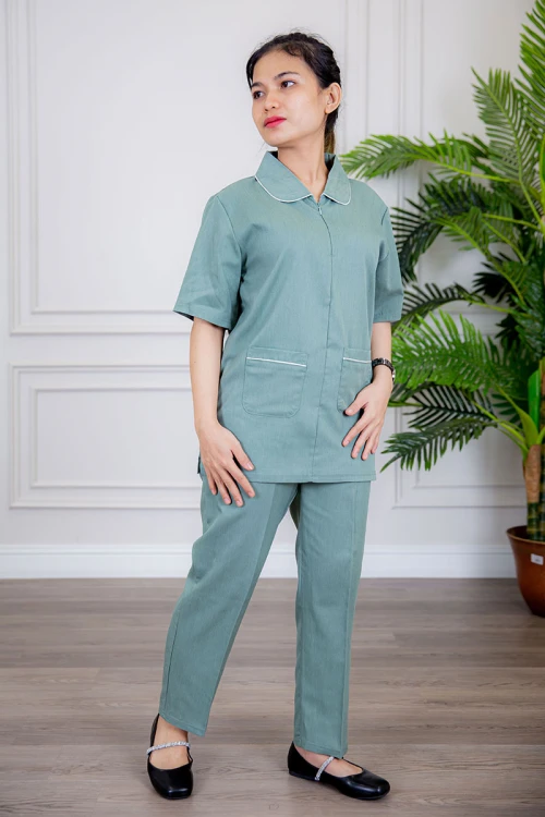 زي عاملة قطعتين متعددة الألوان بلوزة بياقة مطوية سحاب مخفي و جيوب من الأمام ذو أكمام ميدي و بنطلون طويل