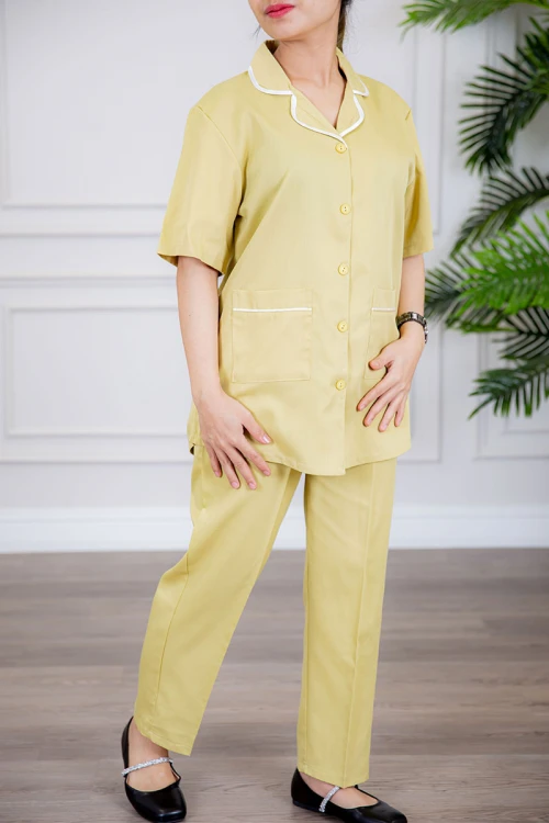 زي عاملة قطعتين متعددة الألوان بلوزة بياقة مطوية جيوب و أزرار من الأمام ذو أكمام ميدي و بنطلون طويل