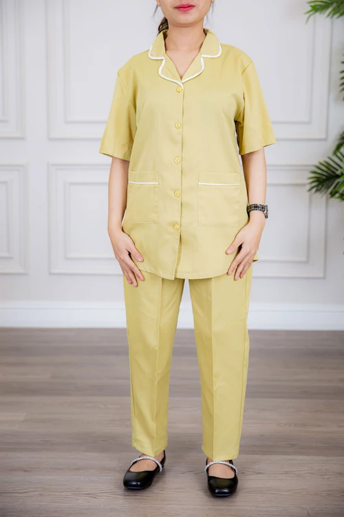 زي عاملة قطعتين متعددة الألوان بلوزة بياقة مطوية جيوب و أزرار من الأمام ذو أكمام ميدي و بنطلون طويل