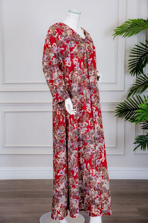 جلابية نسائية طويلة لون أحمر مشجر ياقة بقصة سبعة و أكمام طويلة