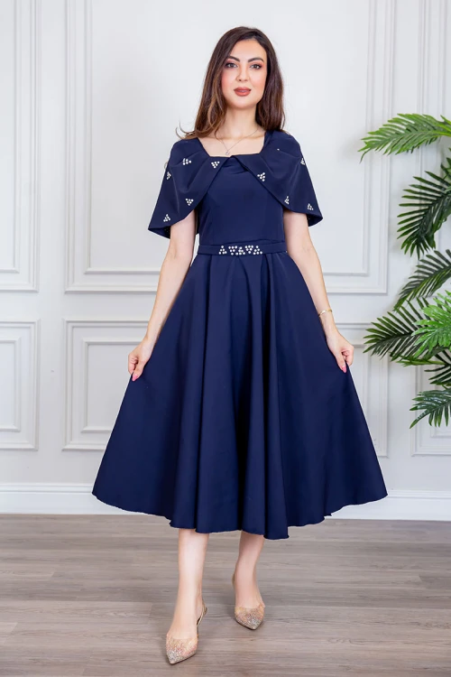 فستان نسائي ميدي لون كحلي بأكمام منسدلة مزين بفصوص من الأكمام و برباط في الخصر