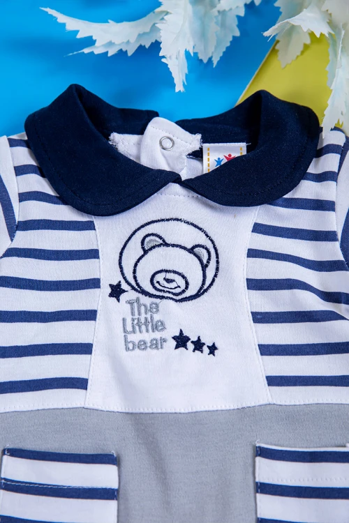 بربتوز ولادي أطفال لون أبيض مخطط و رمادي مزين برسومات من الأمام ذو أكمام طويلة و أزرار من الخلف و الأسفل