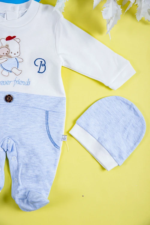 بربتوز أطفال لون أزرق مزين من الأمام ذو أكمام طويلة و أزرار من الخلف و الأسفل مع قبعة