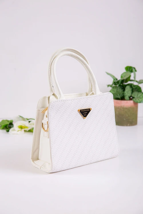 شنطة نسائية متعددة الألوان بجيوب داخلية مع حزام طويل