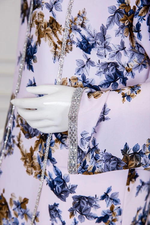 جلابية نسائية مشجرة ياقة بقصة سبعة مزينة بكريستال ذو أكمام طويلة