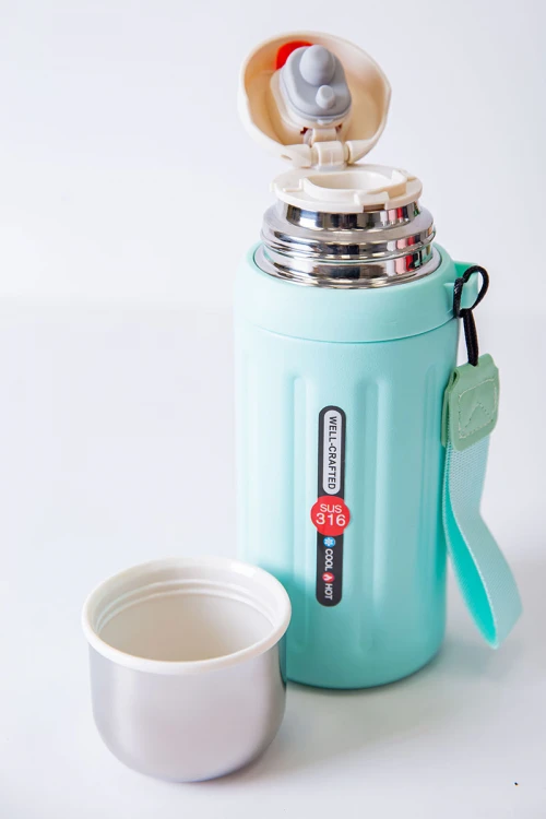 زمزمية مدرسية متعددة الألوان حافظة للحرارة و البرودة