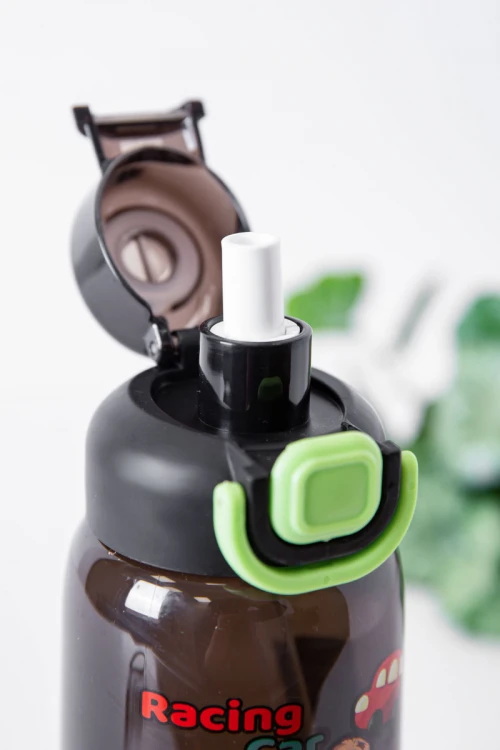 زمزمية مدرسية متعددة الألوان مزينة بكتابات و رسومات كرتونية مشروب بارد بلاستيك شفاف