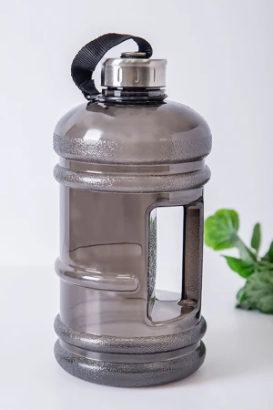 زمزمية مدرسية لون رصاصي مشروب بارد بلاستيك شفاف