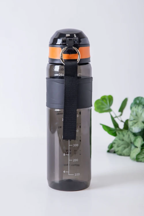 زمزمية مدرسية متعددة الألوان مزينة بكتابات من الأمام مشروب بارد بلاستيك شفاف