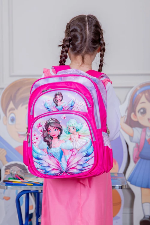 شنطة ظهر مدرسية بناتي لون وردي مزينة برسومات كرتونية ملونة و بجيوب متعددة
