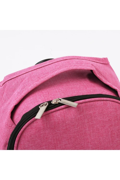 شنطة مستلزمات أطفال سادة بجيوب أمامية