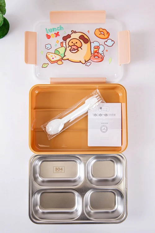 حافظة طعام مدرسية متعددة الألوان مقسمة و مزينة برسومات كرتونية مع ملعقة و شوكة بلاستيك