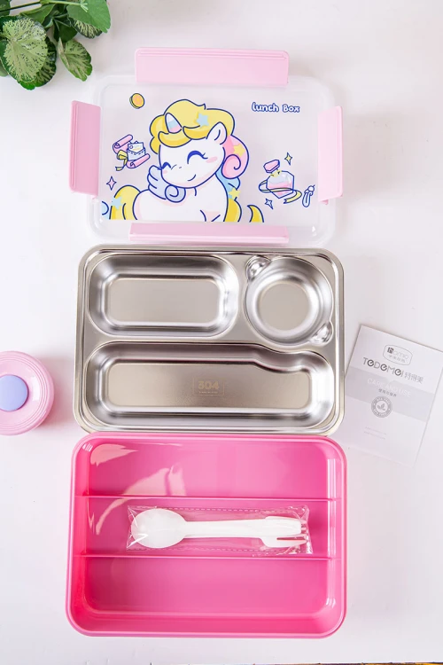 حافظة طعام مدرسية متعددة الألوان مقسمة و مزينة برسومات كرتونية مع ملعقة و شوكة بلاستيك