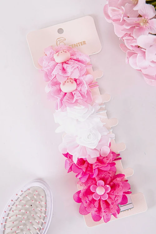 ربطة شعر 6 حبات على شكل ورود مزيج من اللون الوردي الفاتح و الغامق و الأبيض