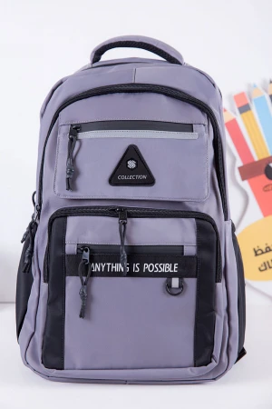 شنطة ظهر مدرسية ولادي لون رصاصي بجيوب متعددة