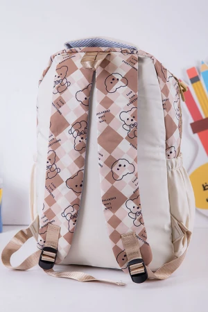 شنطة ظهر مدرسية بناتي لون بيج مزينة برسومات و كتابات بجيوب متعددة مع مقلمة