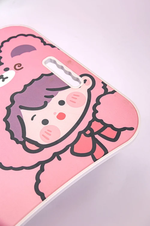 طاولة مدرسية متعددة الألوان مزينة برسومات كرتونية قابلة للطي